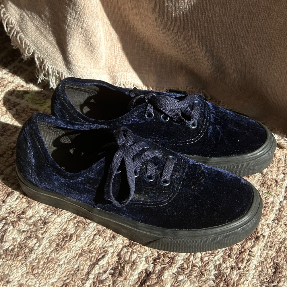 Vans Authentic Velvet Shoes 6.5